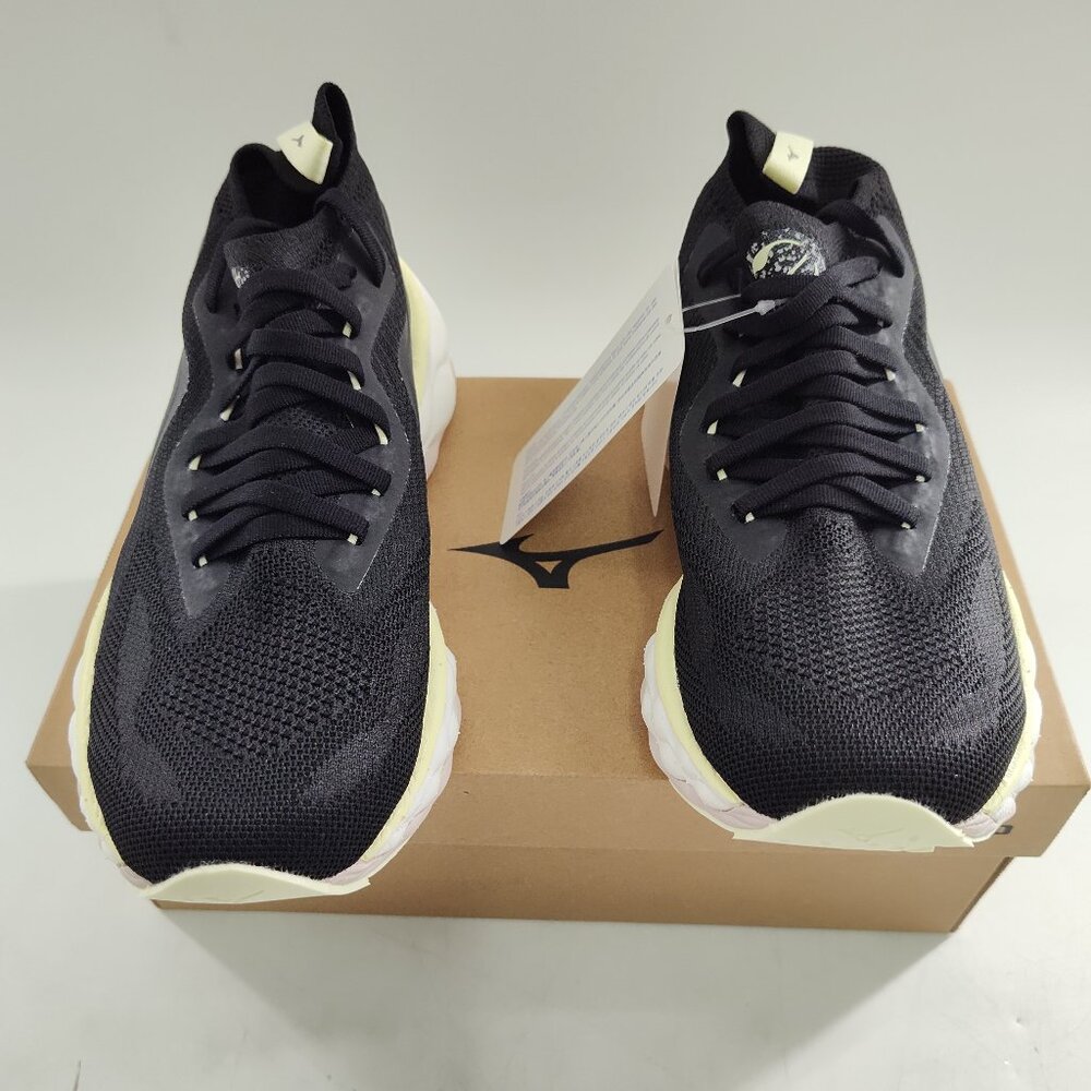 Mizuno Women's Running Shoe Size 7